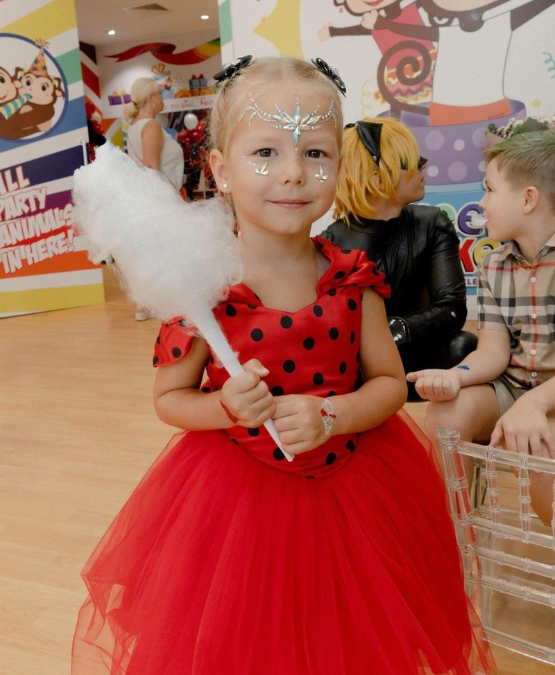 Нюша и Игорь Сивов отметили 4-летие дочери Симбы в Дубае