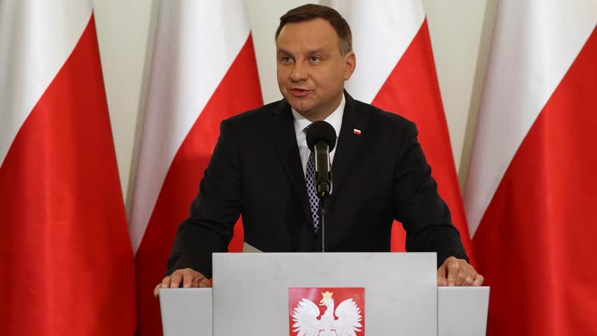 Фото - Президент Польши заявил о нежелании воевать с Россией
